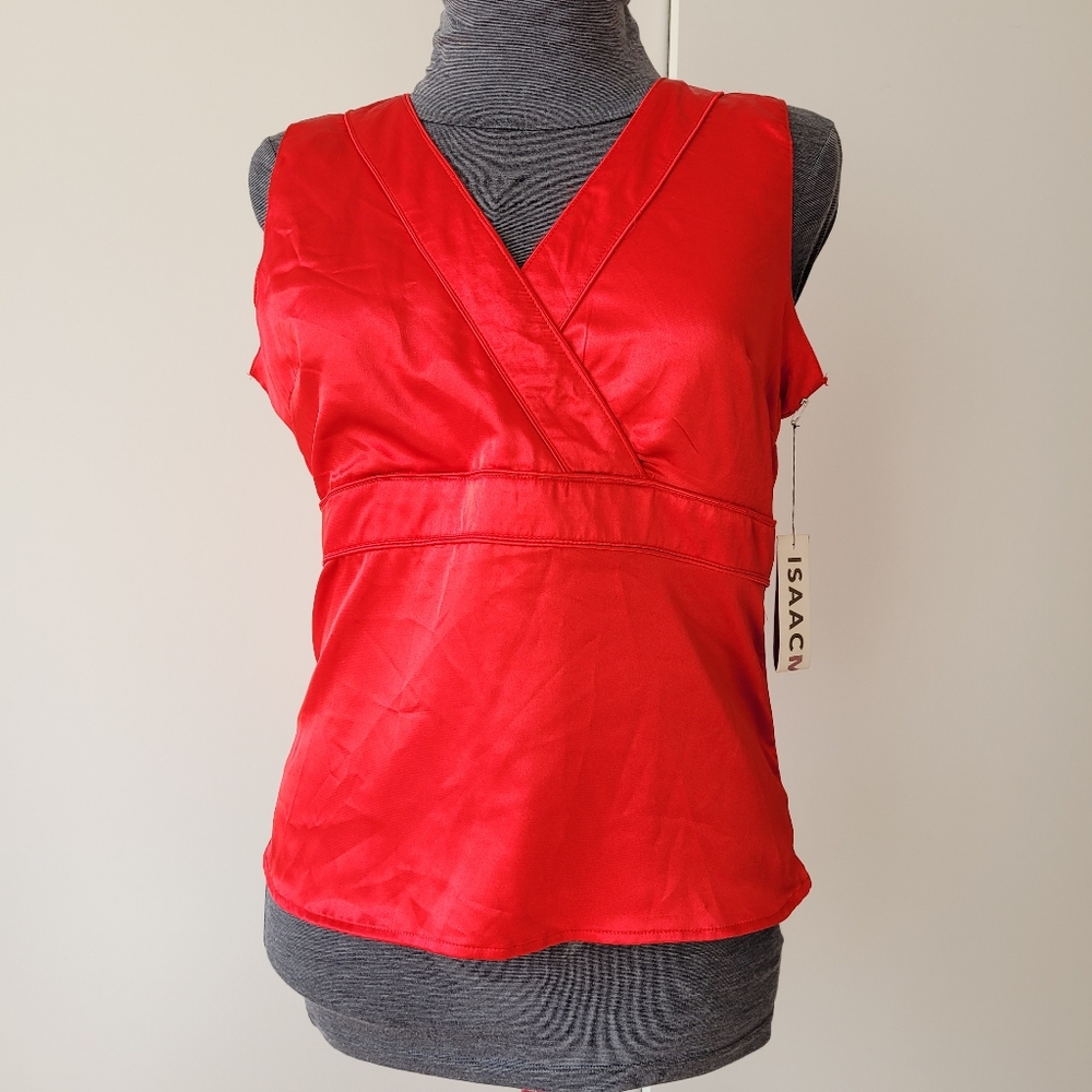 🌼Isaac Mizrahi Satin Sleeveless Blouse